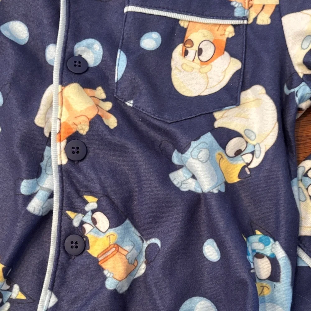 Bluey Kids Pajama Set - Navy Long Sleeve & Pants NWT